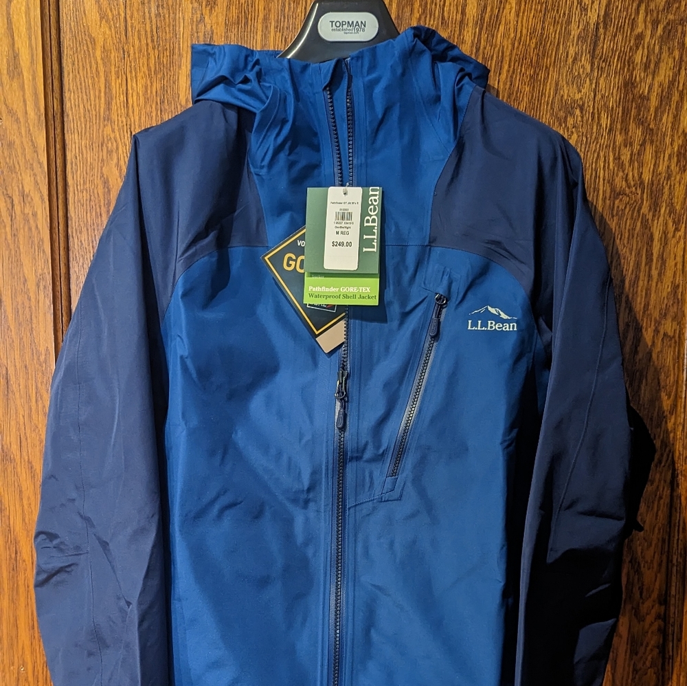 Men's Medium LL Bean Pathfinder GORE-TEX Shell Jacket